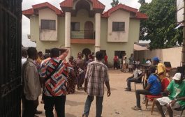 Edo Governorship: Angry APC Youths Chased Out SWC Members From Office Over Primary